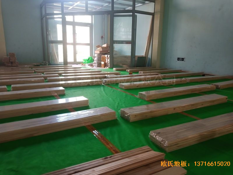 �ຣ�����г����^(q��)��·18̖(h��o)�Ї��ƌW(xu��)Ժ�\(y��n)��(d��ng)ľ�ذ���O(sh��)����
