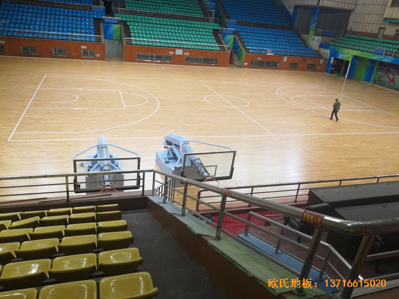 �M���w���^�w���ذ尲�b����3