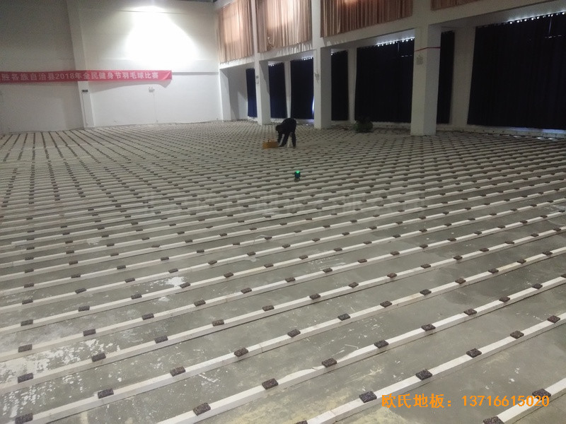 �V�����ٿh�hУ�\���^�w��ľ�ذ尲�b����1